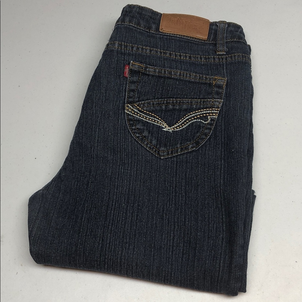 VINTAGE LEVI HIGH-RISE CROP STRAIGHT LEG JEANS 31x26 ⭐️